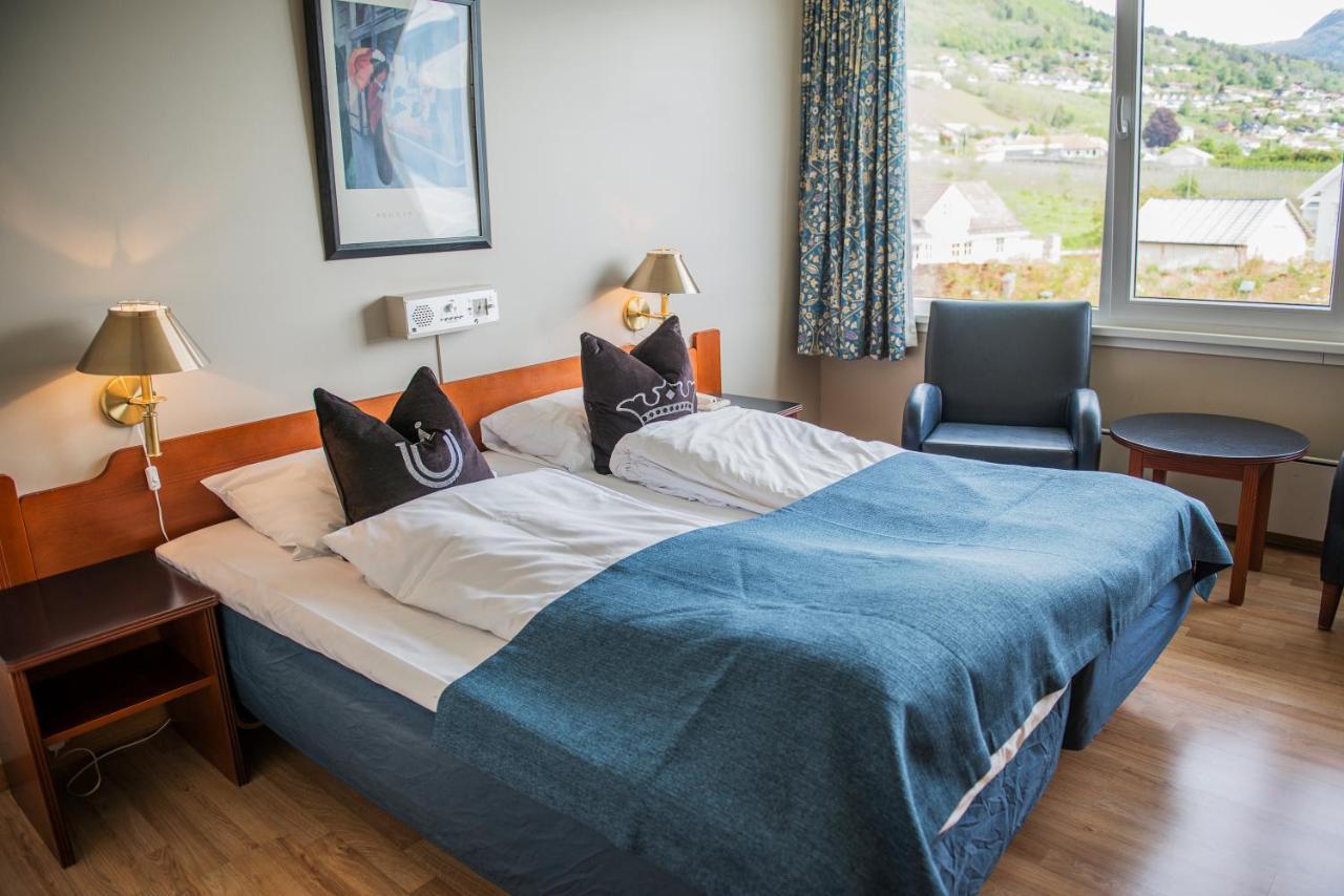 Leikanger Fjordhotel - Unike Hoteller Εξωτερικό φωτογραφία