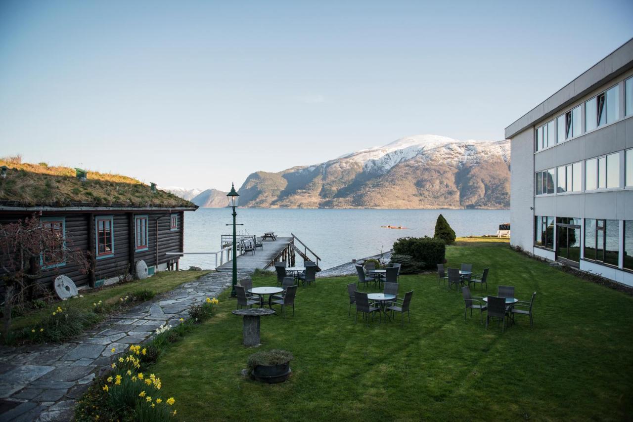 Leikanger Fjordhotel - Unike Hoteller Εξωτερικό φωτογραφία