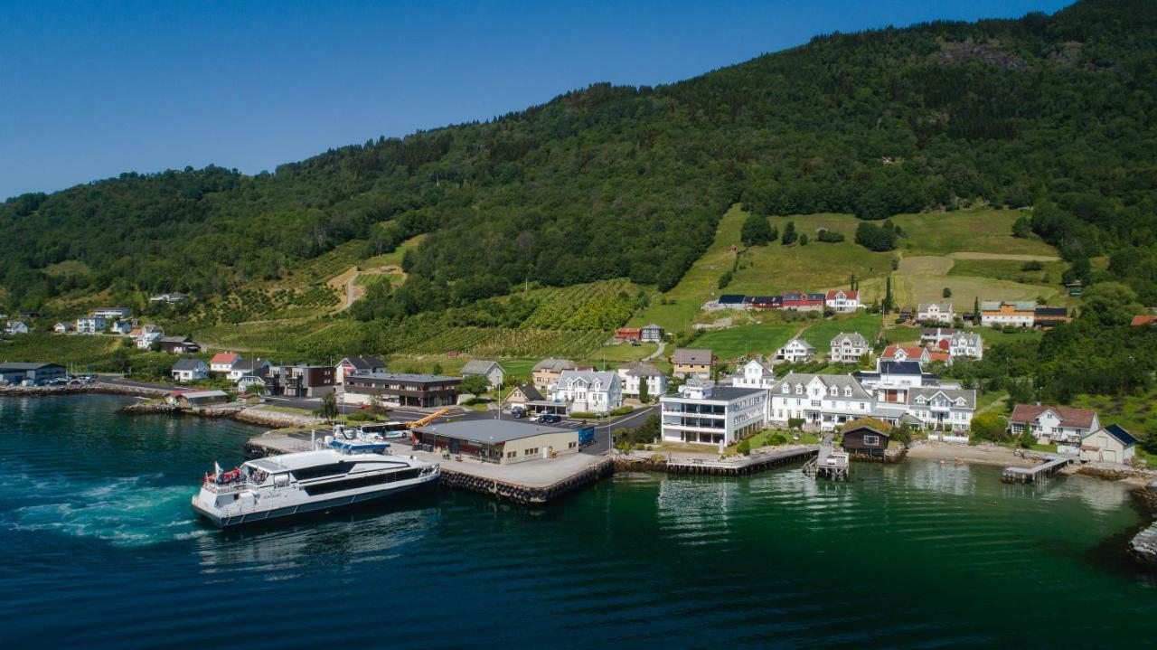 Leikanger Fjordhotel - Unike Hoteller Εξωτερικό φωτογραφία