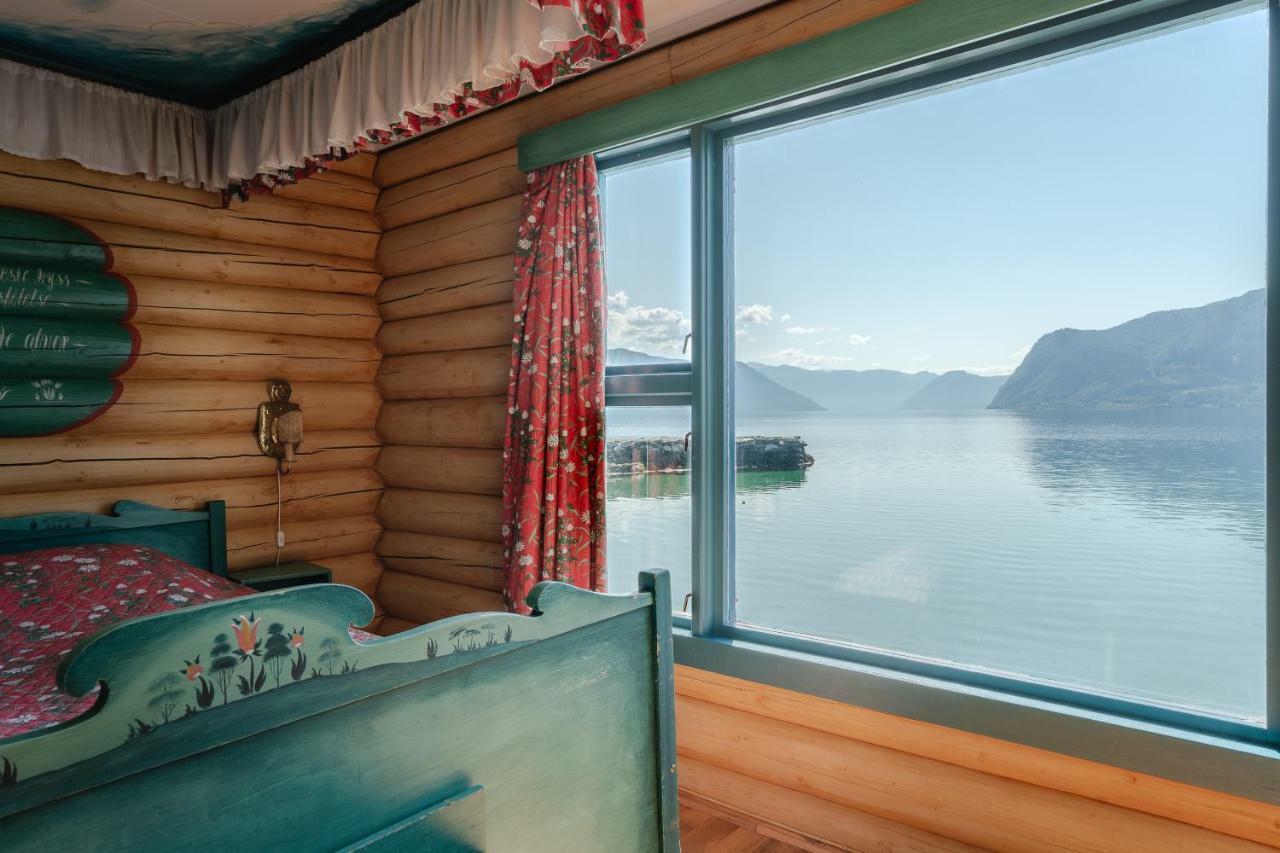 Leikanger Fjordhotel - Unike Hoteller Εξωτερικό φωτογραφία