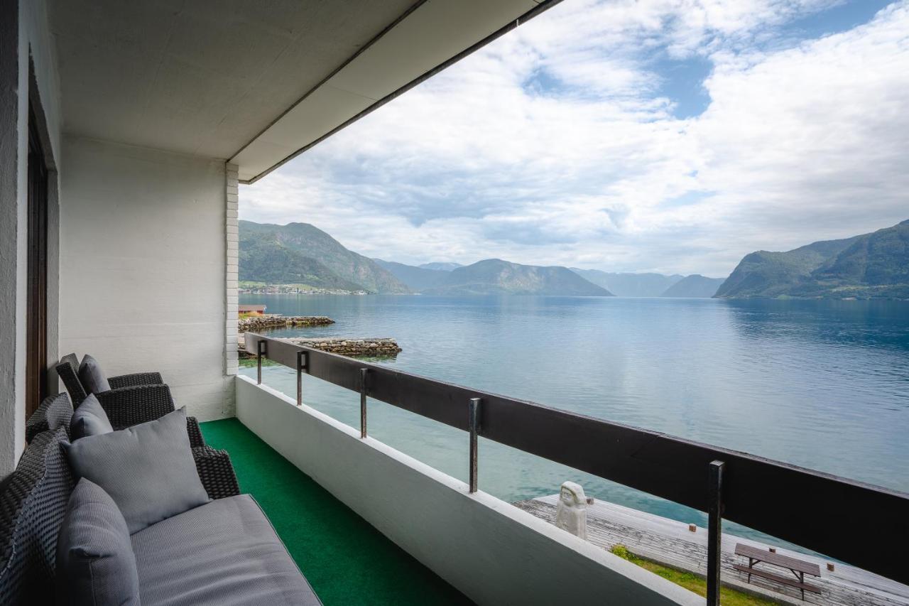 Leikanger Fjordhotel - Unike Hoteller Εξωτερικό φωτογραφία